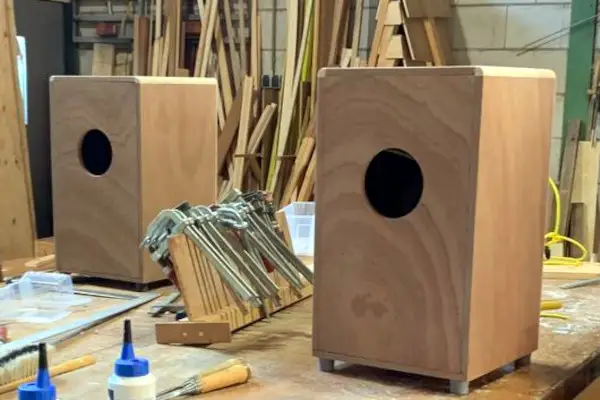 speciaal project van hout: cajon